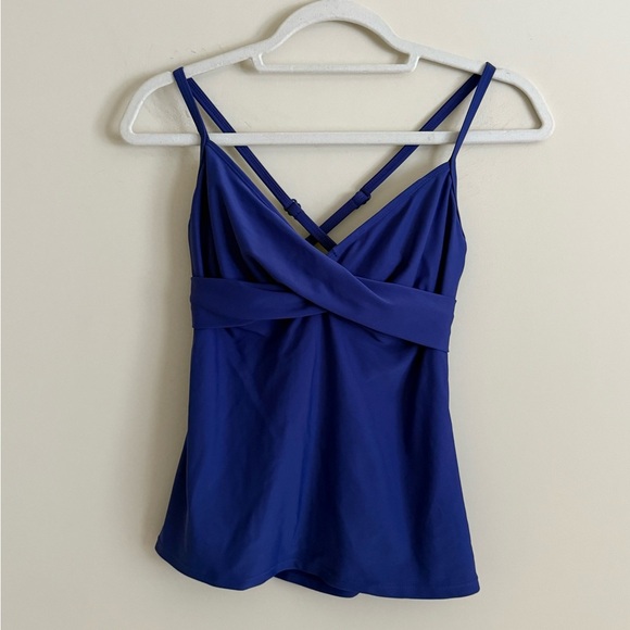 Athleta Swim Set Twister Tankini Top Sz 36B and Clearwater Board Shorts size 10 - Picture 2 of 13